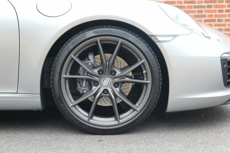 Porsche 911 2.2 S Silver #21