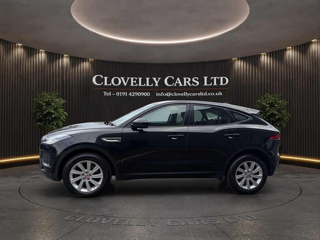 Jaguar E-Pace D150 S Black #4