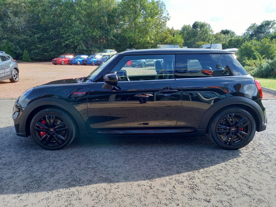 Mini Hatch 2.0 John Cooper Works SV22VXL Black #4