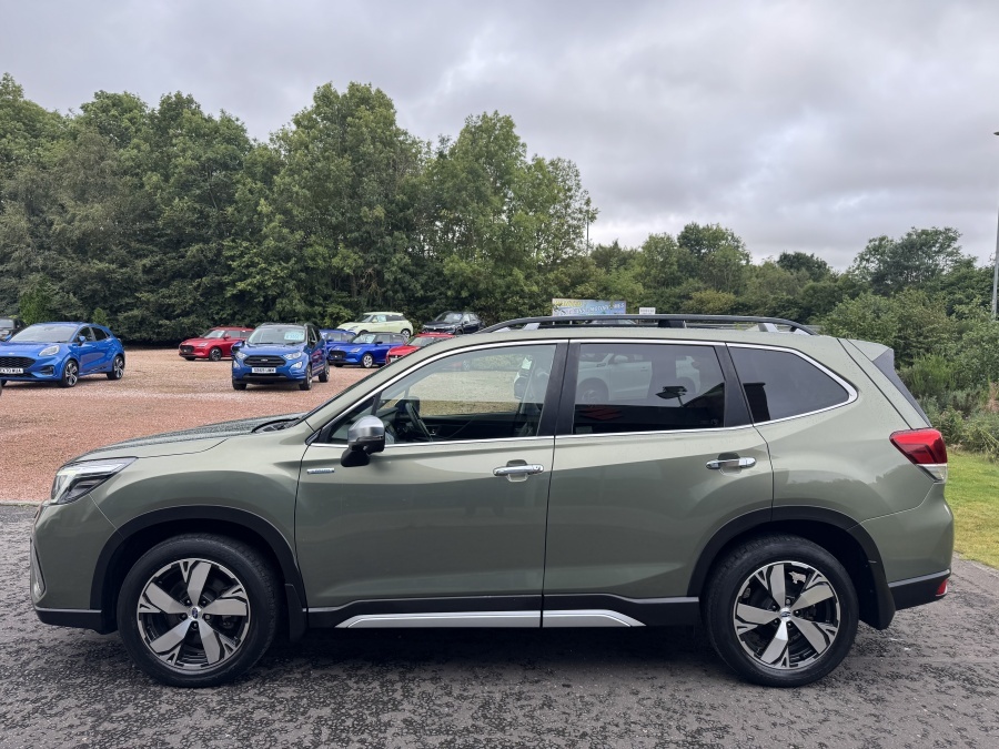 Subaru Forester 2.0I E-boxer Xe Premium Lineartronic Green #4
