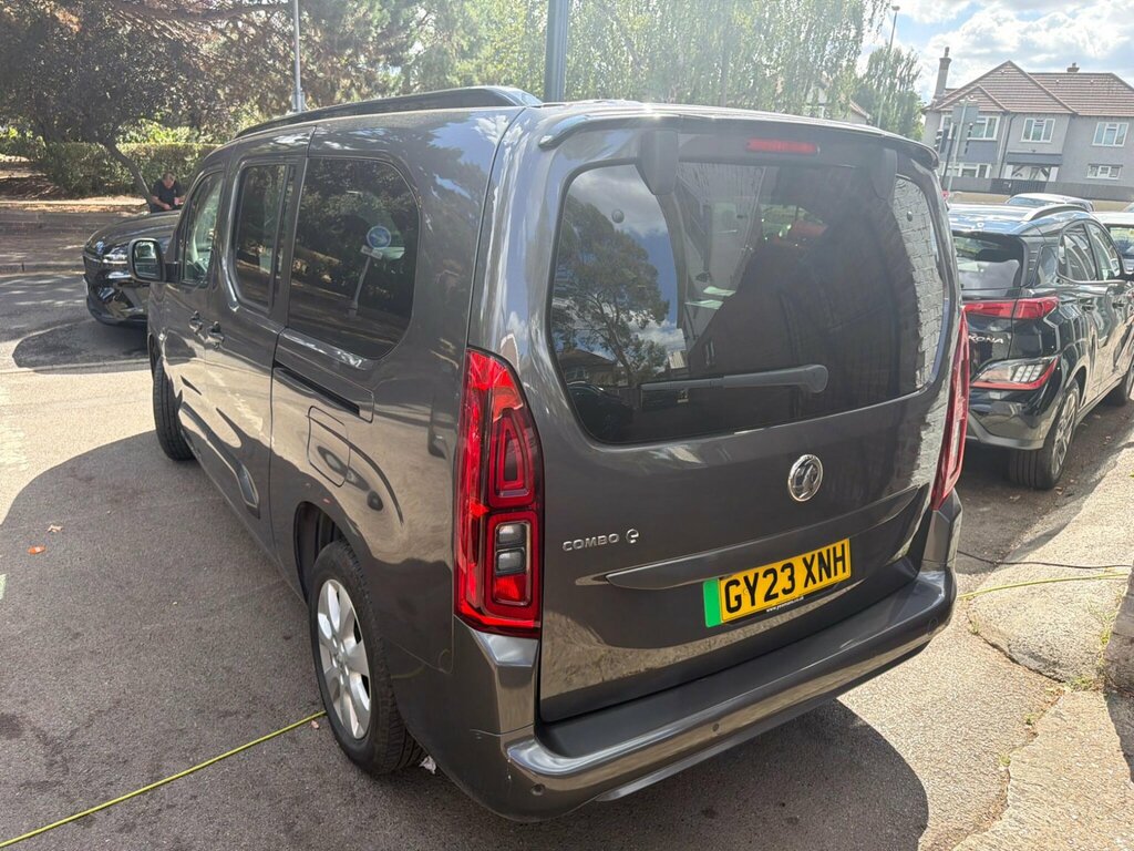 Vauxhall Combo-e Life 50Kwh Ultimate XL Mpv 11Kw Charger Grey #2