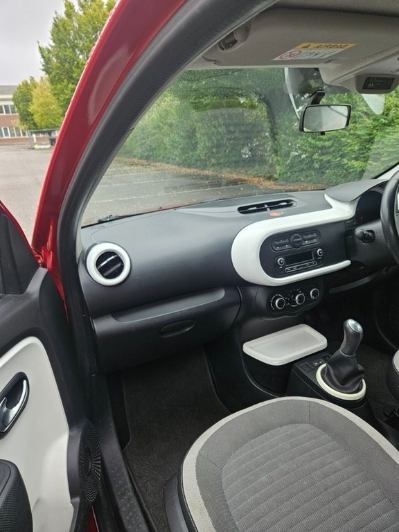 Renault Twingo Hatchback White #9