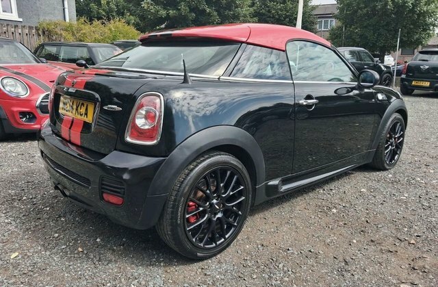 Mini Coupe 1.6 John Cooper Works Coupe Euro Black #4