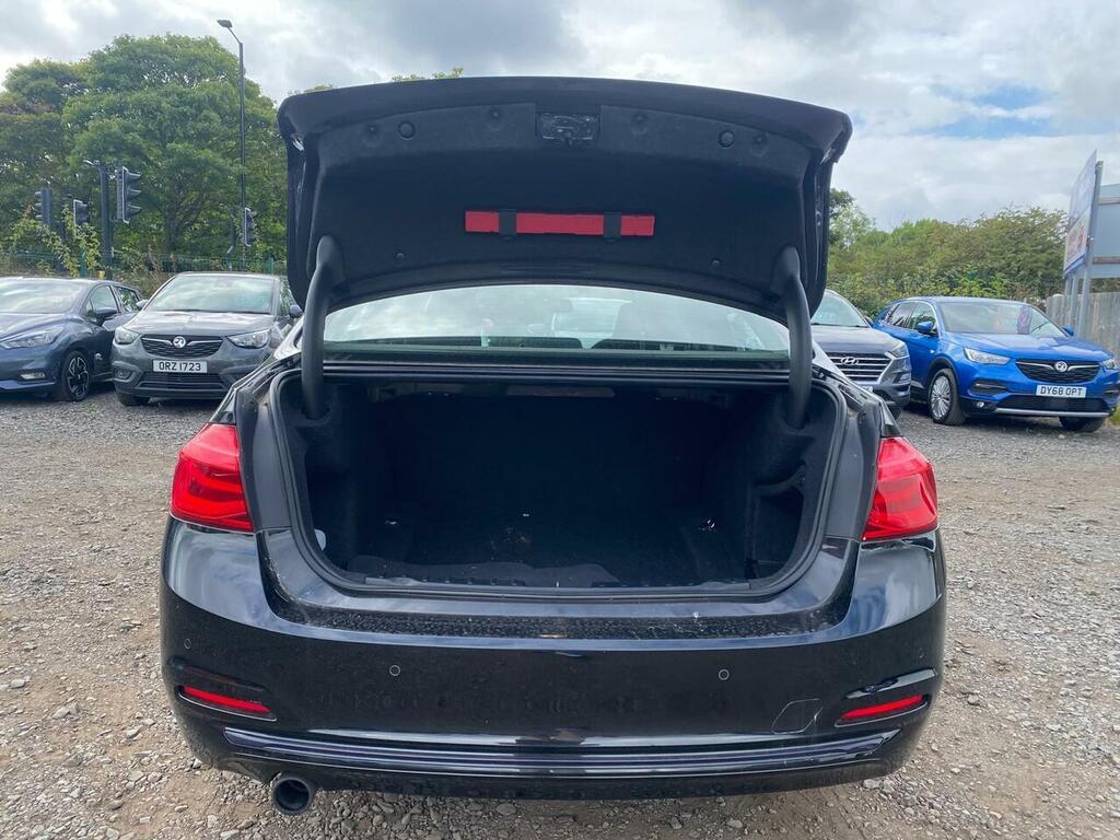 BMW 3 Series 2.0 318D Se Touring Grey #14