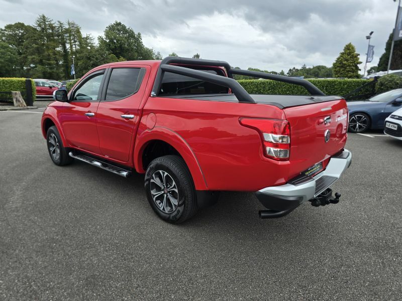 Fiat Fullback 2.4 LX 4X4 Red #3