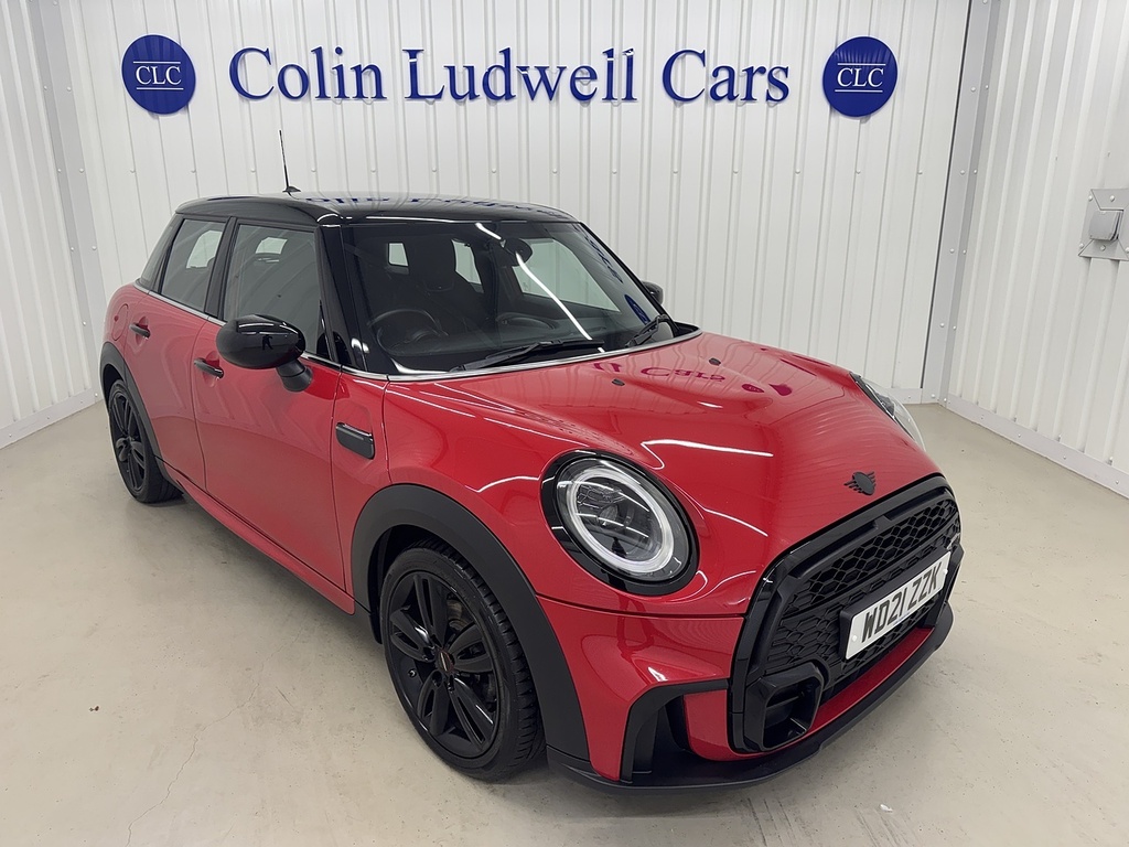 Mini Hatch 1.5 Cooper Sport Euro 6 Ss WD21ZZK Red