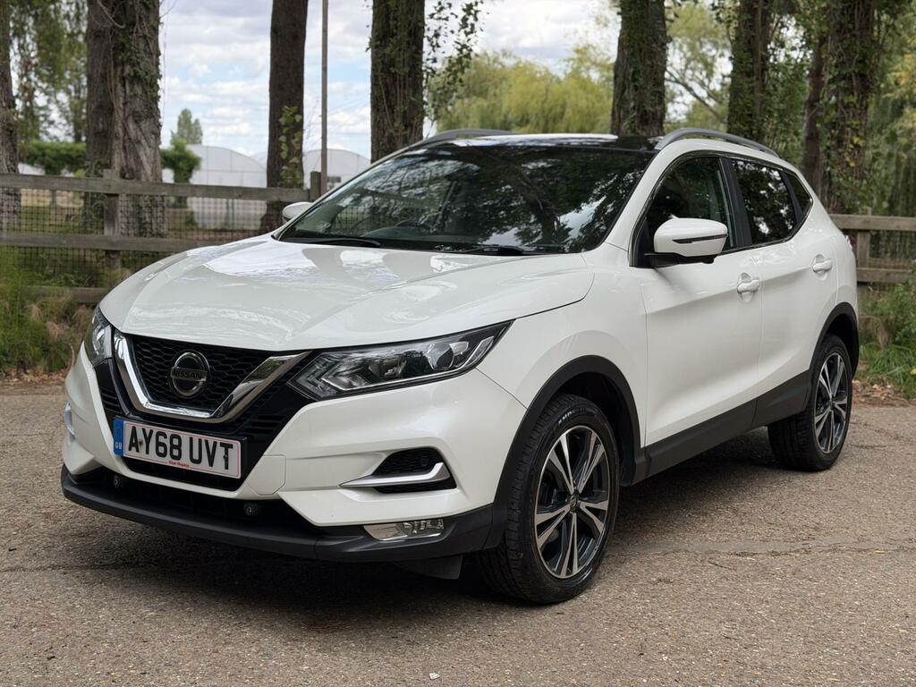 Nissan Qashqai N-connecta AY68UVT White #2