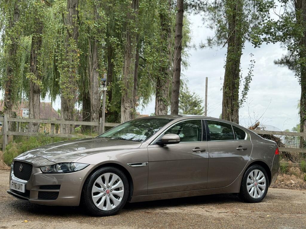 Jaguar XE Prestige Brown #6