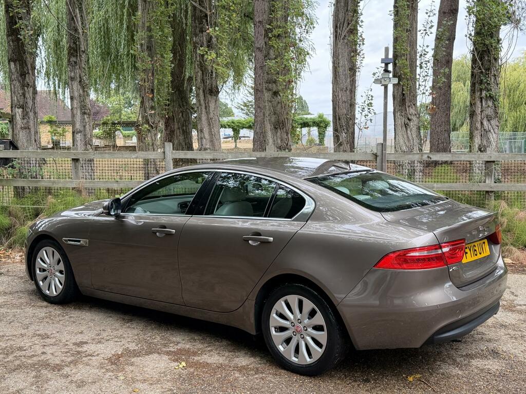 Jaguar XE  White #11