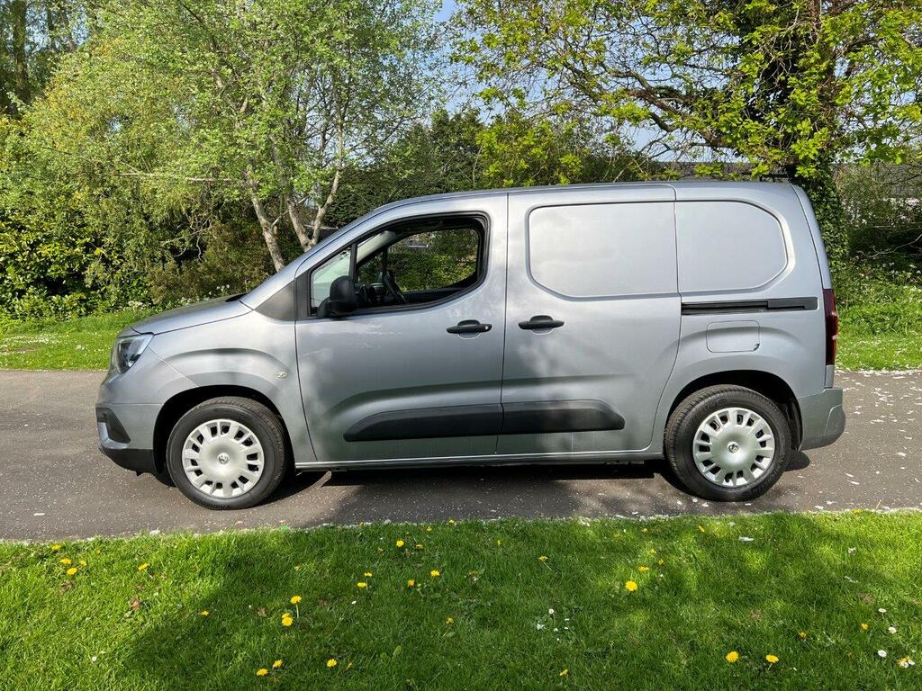 Vauxhall Combo 2000 1.5 100Ps L1h1 Sportive Grey #6