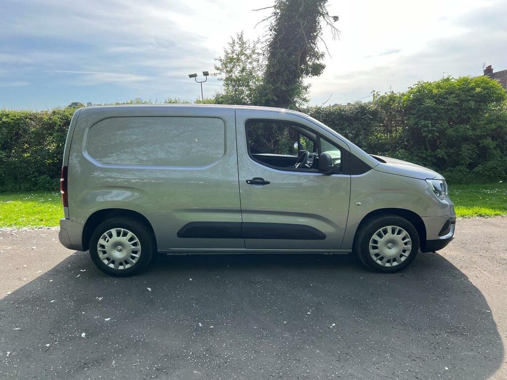 Vauxhall Combo 2000 1.5 100Ps L1h1 Sportive Grey #2