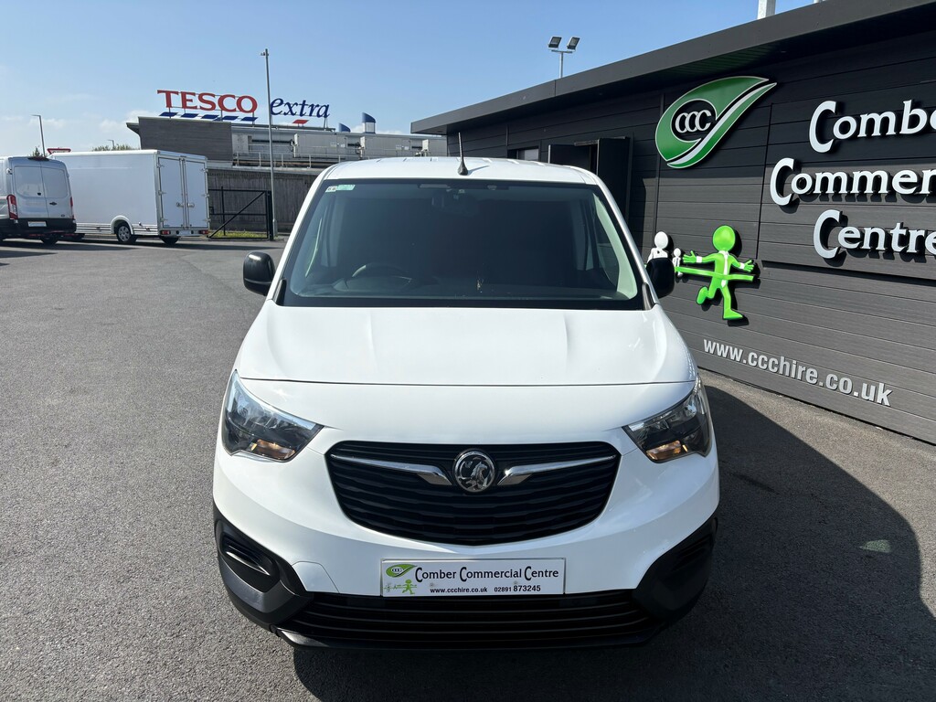 Vauxhall Combo 2300 1.5 100Ps H1l2 Dynamic  White #2