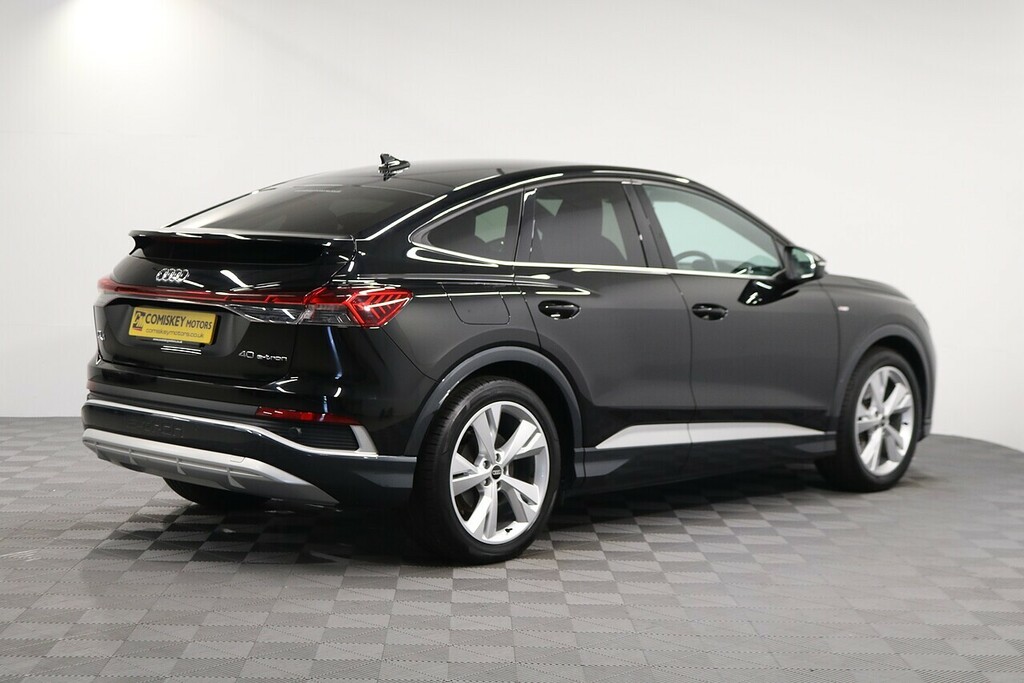 Audi Q4 E Tron S Line Black #6