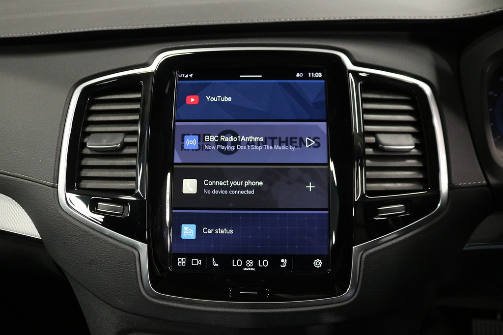 Volvo XC90 Suv Black #32