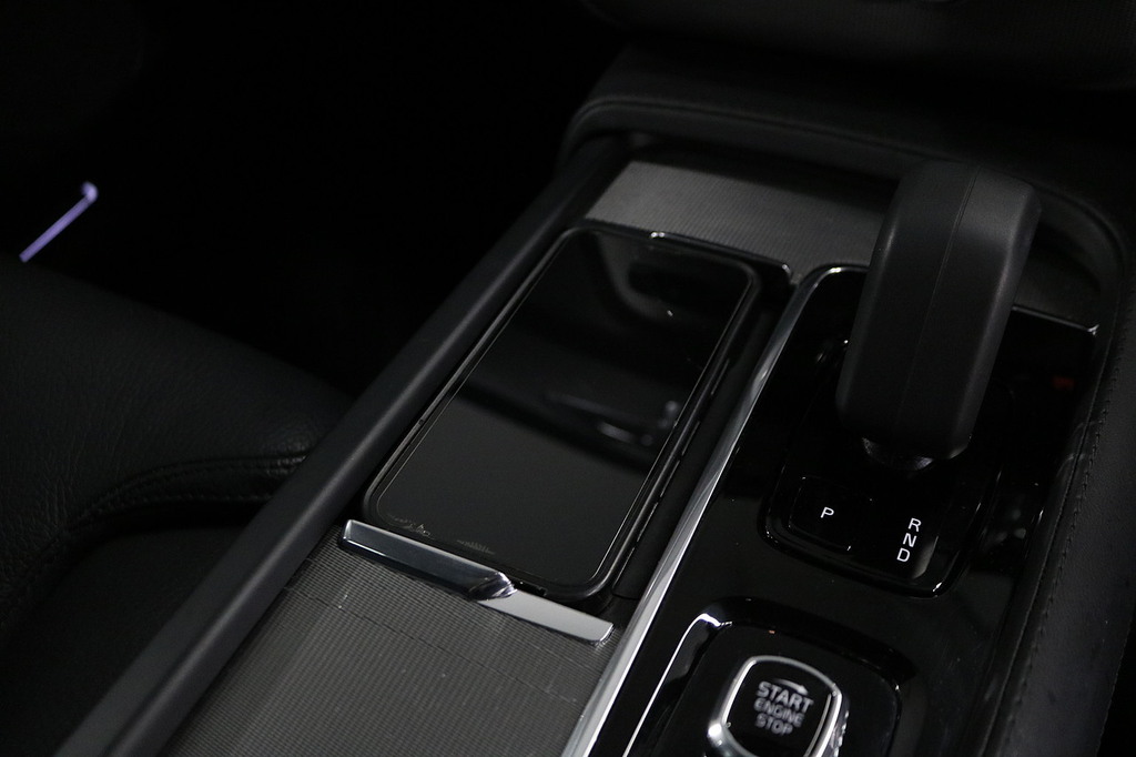 Volvo XC90 Suv Black #28