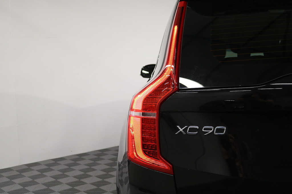 Volvo XC90 Suv Black #12