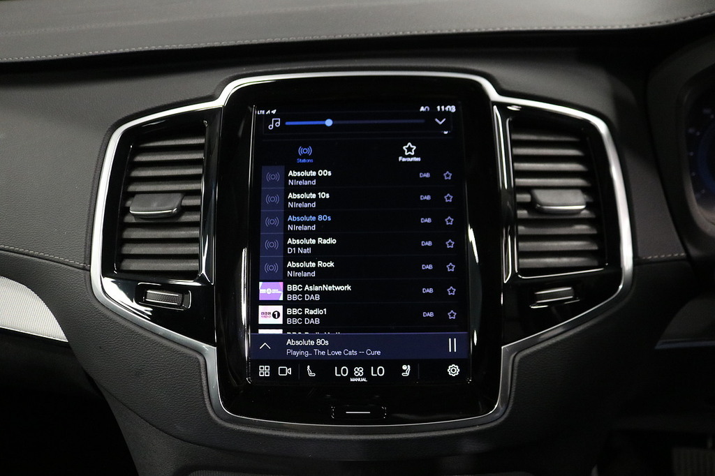 Volvo XC90 Suv Black #33
