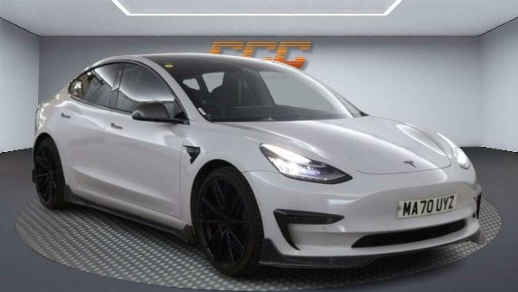 Tesla Model 3 Performance White