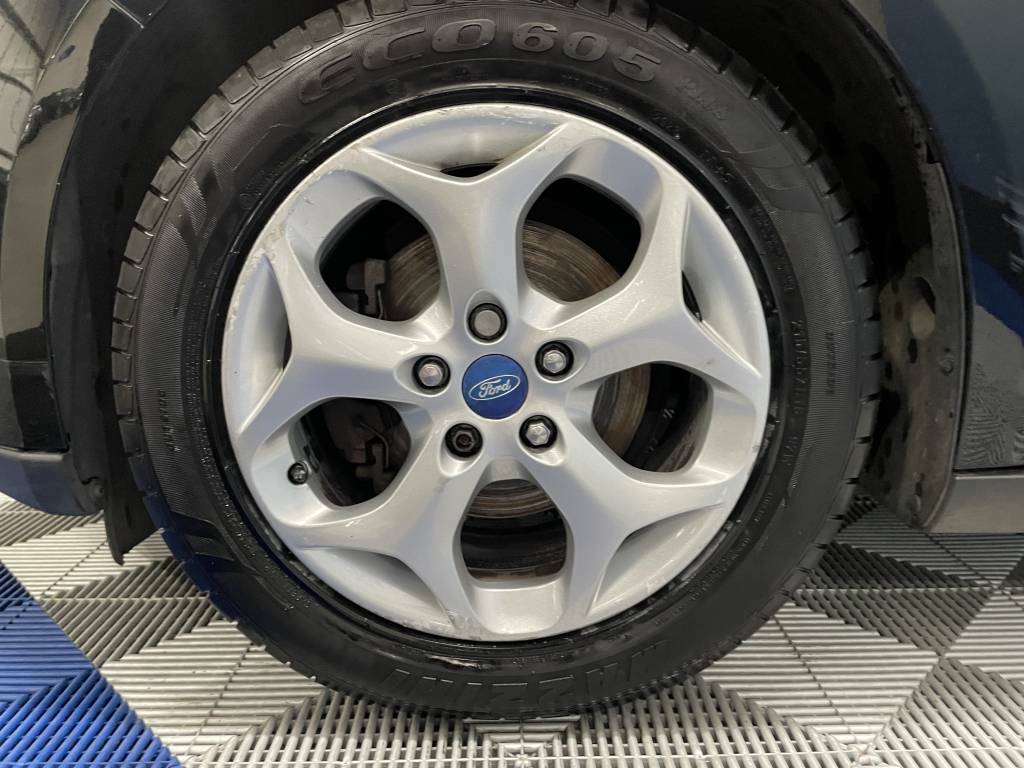 Ford Focus Hatchback 1.5 Tdci 120 Titanium Black #5