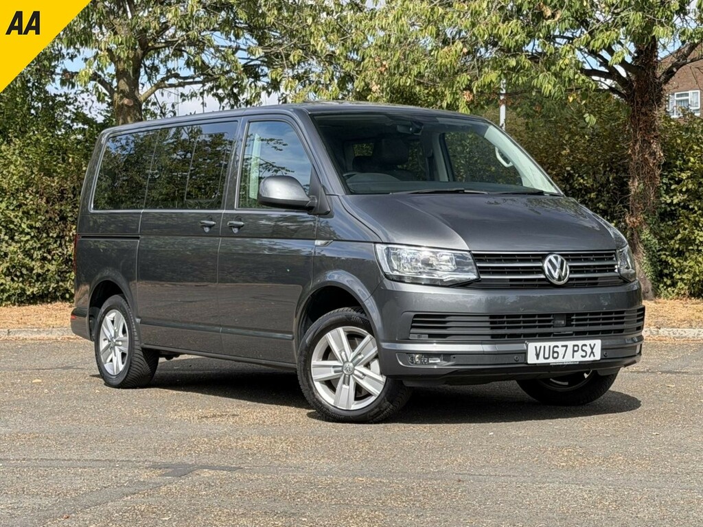 Volkswagen Caravelle 2.0 Tsi Bluemotion Tech Se Grey