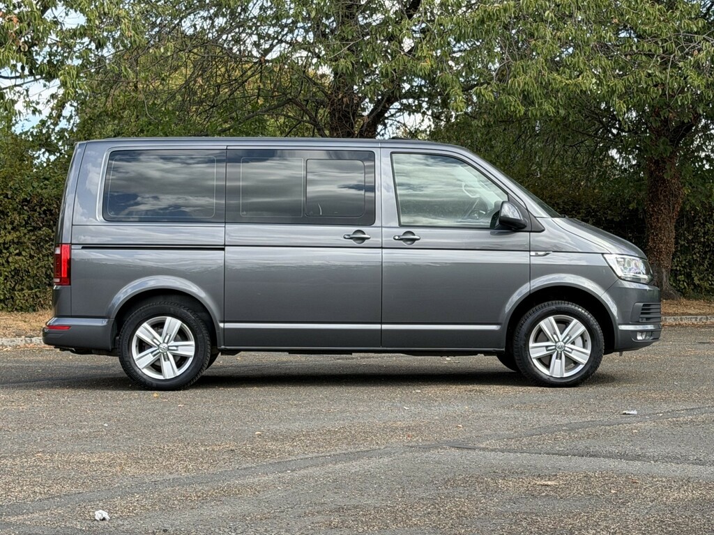 Volkswagen Caravelle 2.0 Tsi Bluemotion Tech Se Grey #6