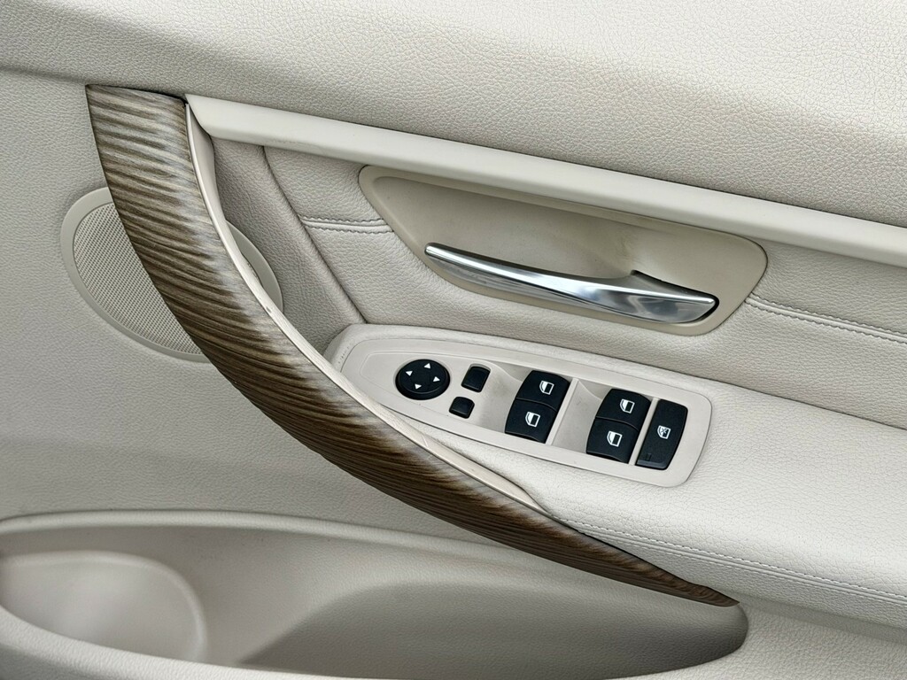 BMW 3 Series 320D Efficientdynamics Black #26