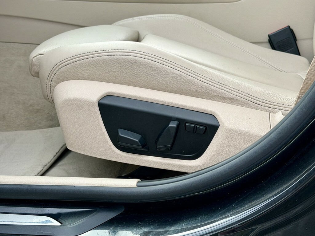 BMW 3 Series 320D Efficientdynamics Black #25