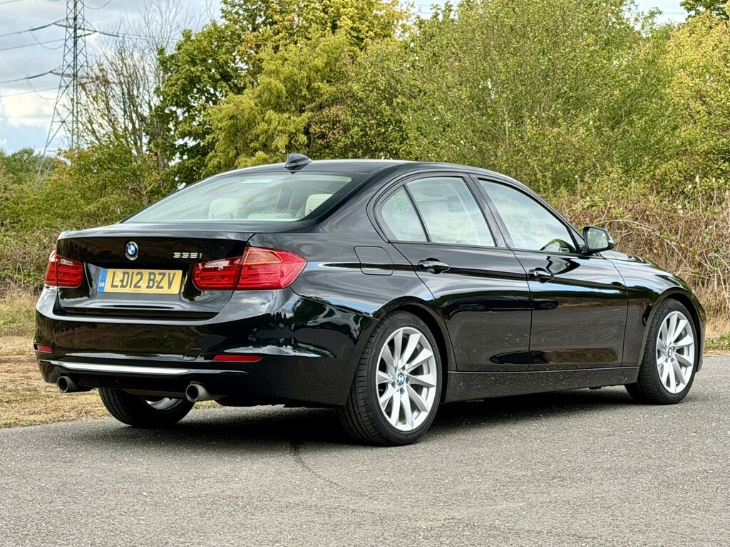 BMW 3 Series 3.0 335I Modern Saloon Black #4
