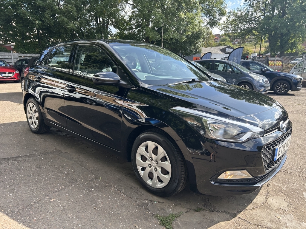 Hyundai I20 Hatchback 1.2 Mpi S Air Black