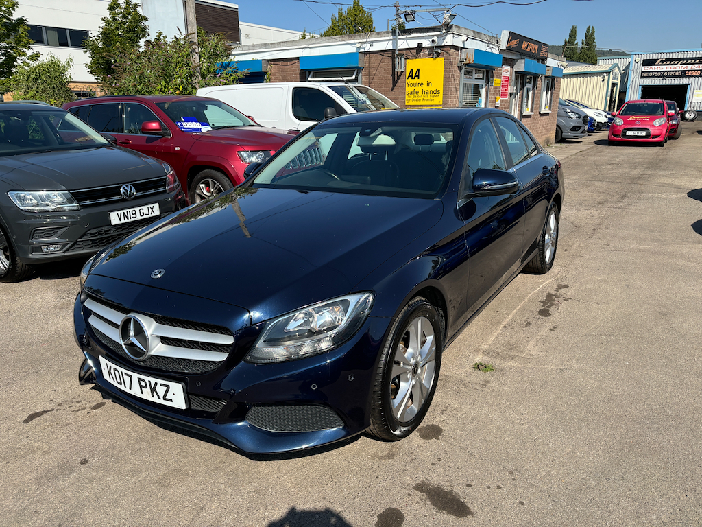 Mercedes-Benz 220 C D Se Executive Edition Blue #3