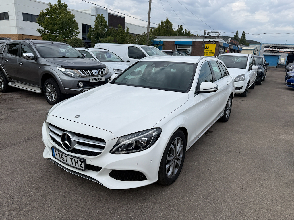 Mercedes-Benz 220 C D Sport  #3