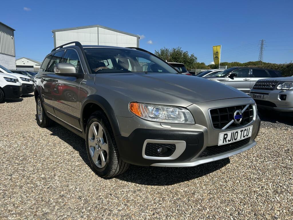 Volvo XC70 2.4 D5 Se Lux Estate Geartronic Awd Eur Gold #3