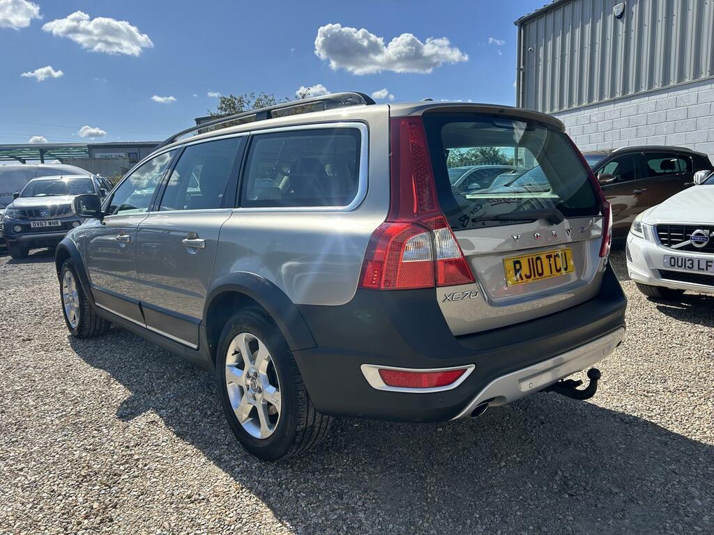 Volvo XC70 2.4 D5 Se Lux Estate Geartronic Awd Eur Gold #5