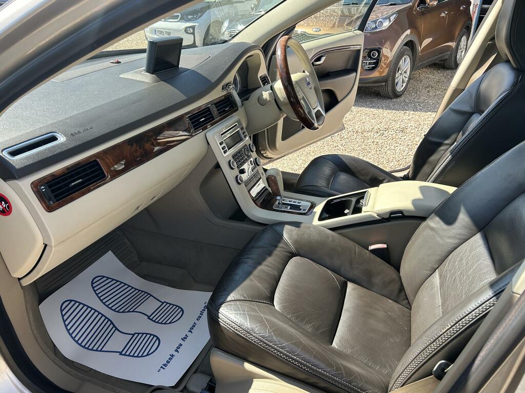 Volvo XC70 Se Silver #13