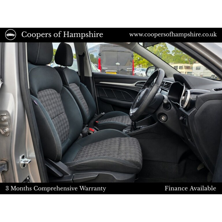 MG ZS Petrol Silver #6
