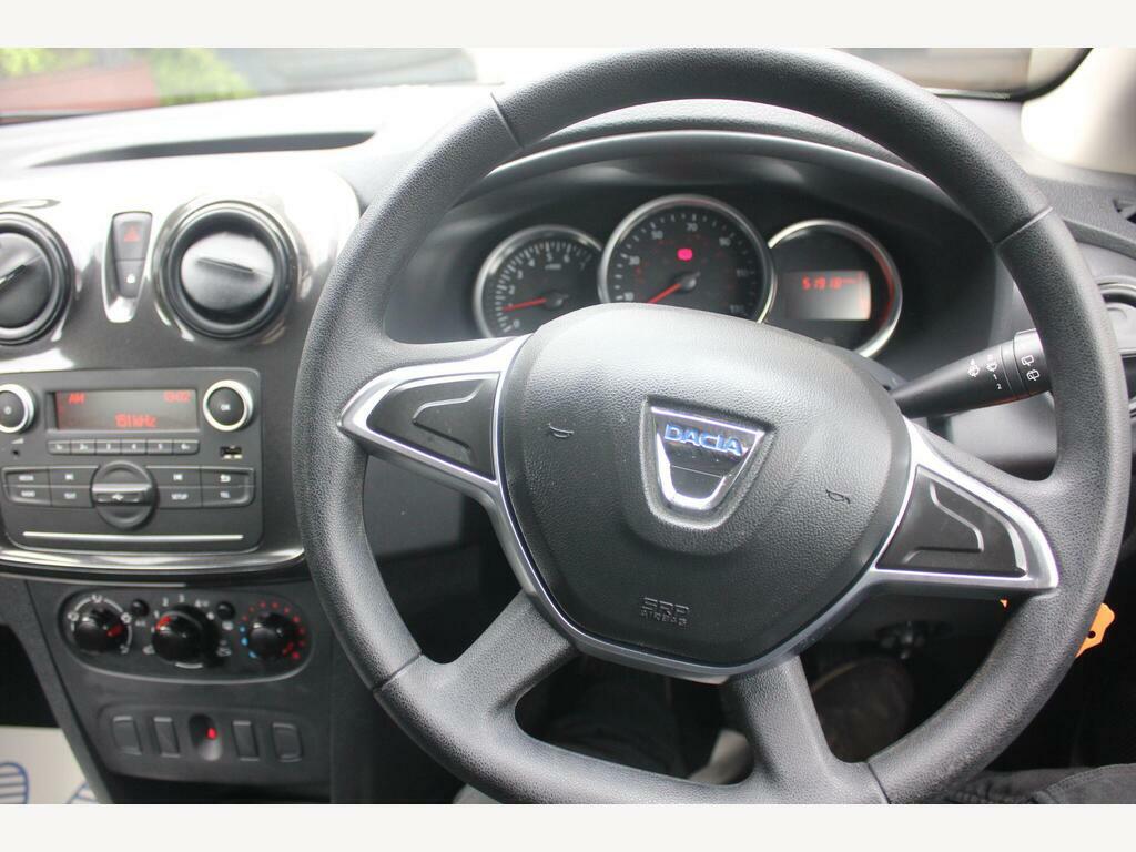 Dacia Sandero Hatchback Grey #9
