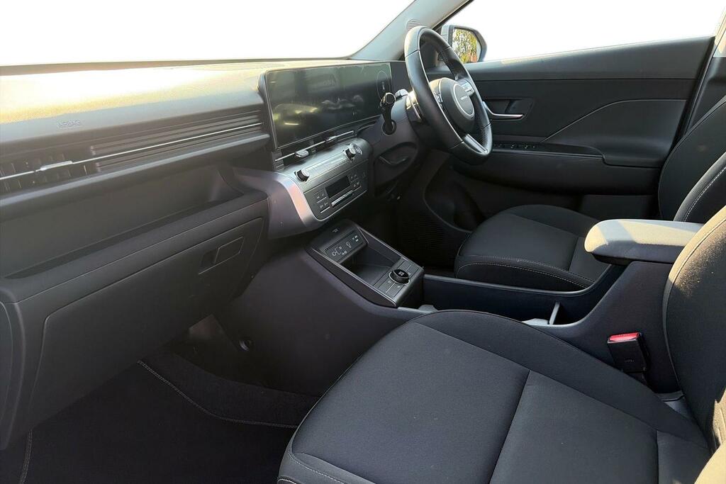 Hyundai Kona Advance Silver #2
