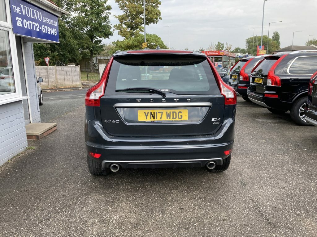 Volvo XC60 Suv 2.0 D4 Se Nav Euro 6 Ss 201717 Blue #14