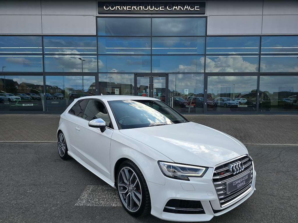 Audi S3 2.0 S3 Sportback Quattro Nav 296 Bhp Black #1