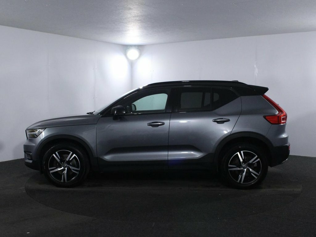 Volvo XC40 T5 Awd R-design Black #22