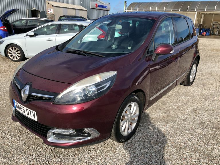 Renault Scenic 1.5 Dci Dynamique Nav Red #2