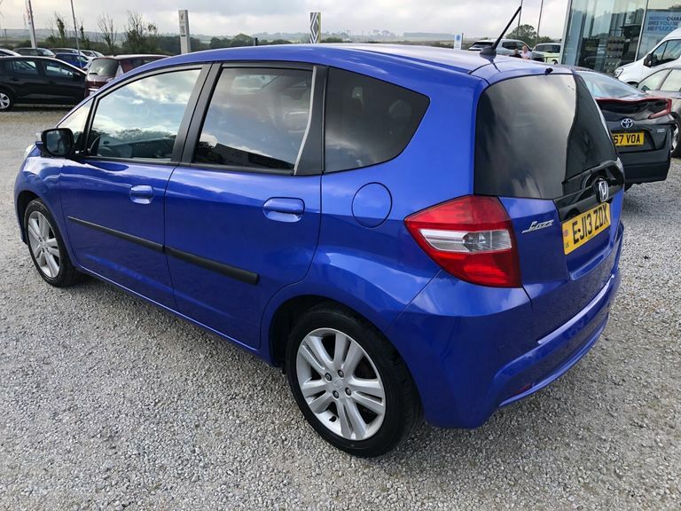 Honda Jazz 1.4 I-vtec Es Plus Cvt EJ13ZDX Blue #6