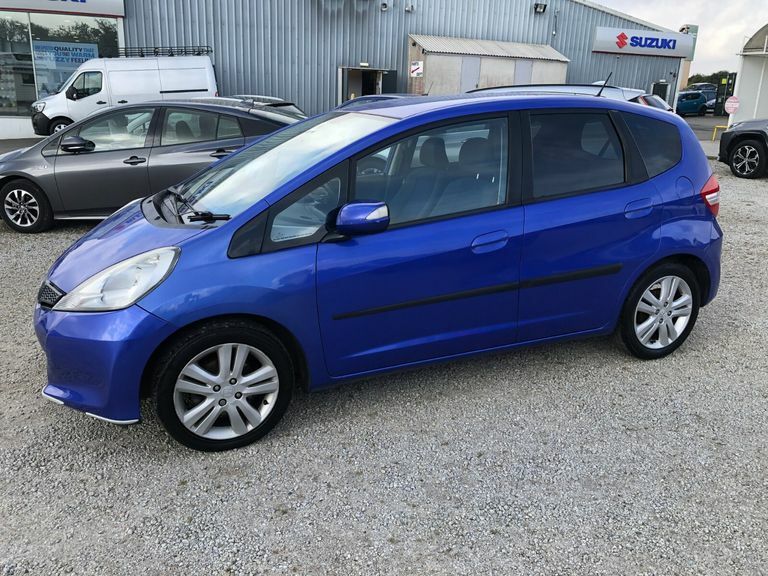 Honda Jazz 1.4 I-vtec Es Plus Cvt EJ13ZDX Blue #5