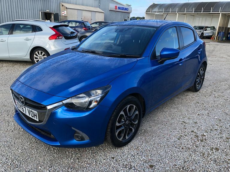 Mazda 2 Hatchback White #2