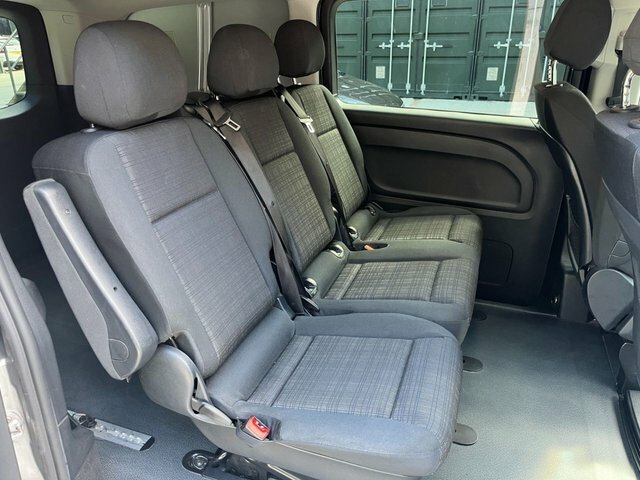 Mercedes-Benz Vito Mpv White #13