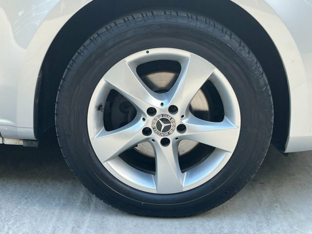 Mercedes-Benz Vito Mpv White #7