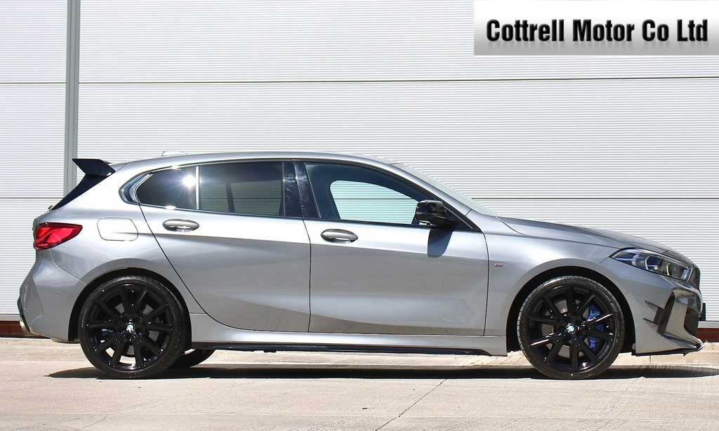 BMW 1 Series Automatic KR24TZT Grey