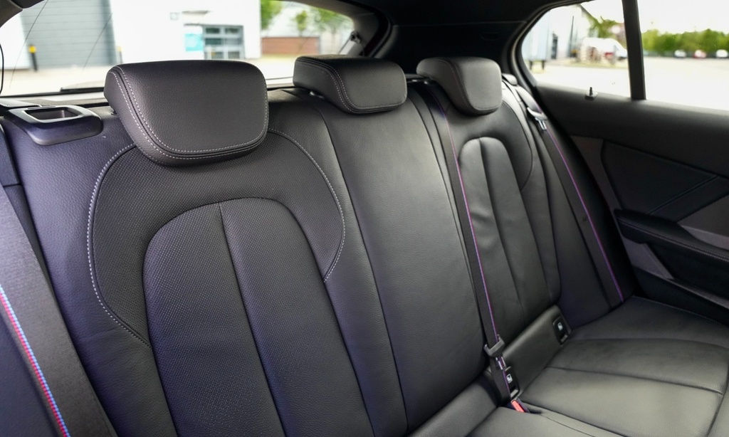 BMW 1 Series Automatic KR24TZT Grey #4