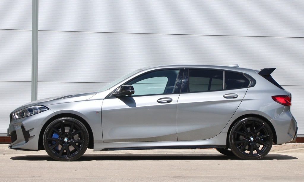 BMW 1 Series Automatic KR24TZT Grey #3