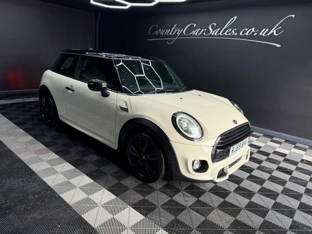 Mini Hatch 1.5 Cooper Sport Hatchback Euro White